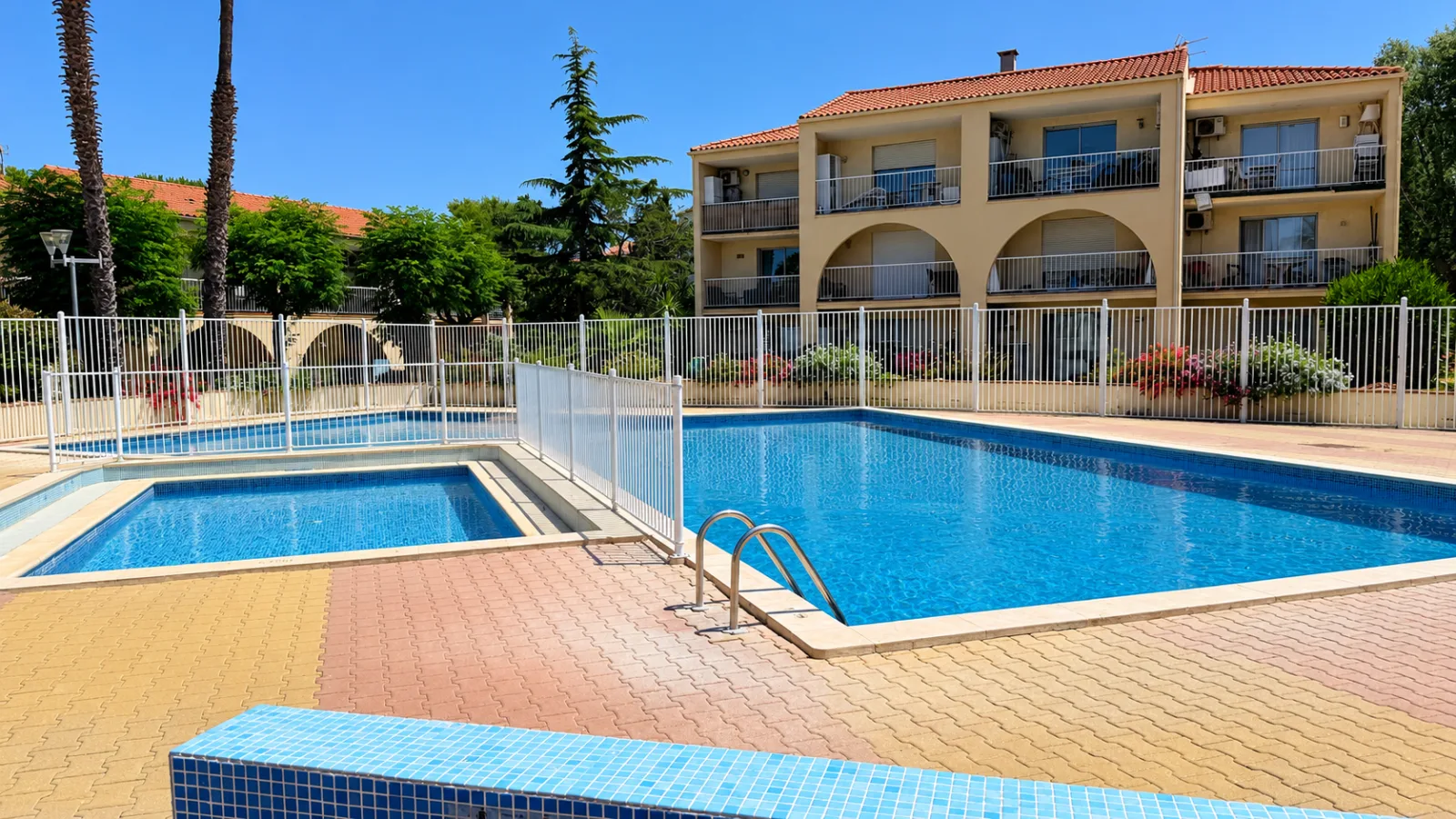 EN EXCLUSIVITÉ À VENDRE – T1+ REZ-DE-JARDIN AVEC PISCINE ET TENNIS – CANET-EN-ROUSSILLON